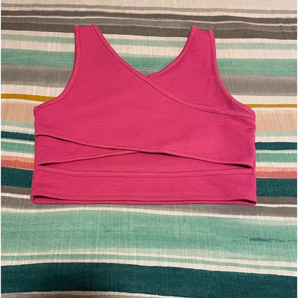 Pink Roxy criss cross back cropped tank - Picture 6 of 7